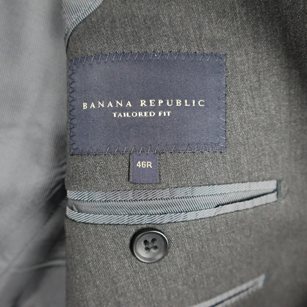 Banana Republic Blazer Mens 46R Tailored Fit Grey Wool Italian Fabric Jacket